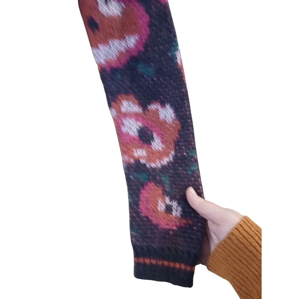 Sundance Knit Sweater Floral Sleeve Detail Women's Size Small - Picture 3 of 10